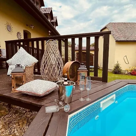 Holiday home Bohdanecska *
