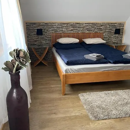 Holiday home Bohdanecska *